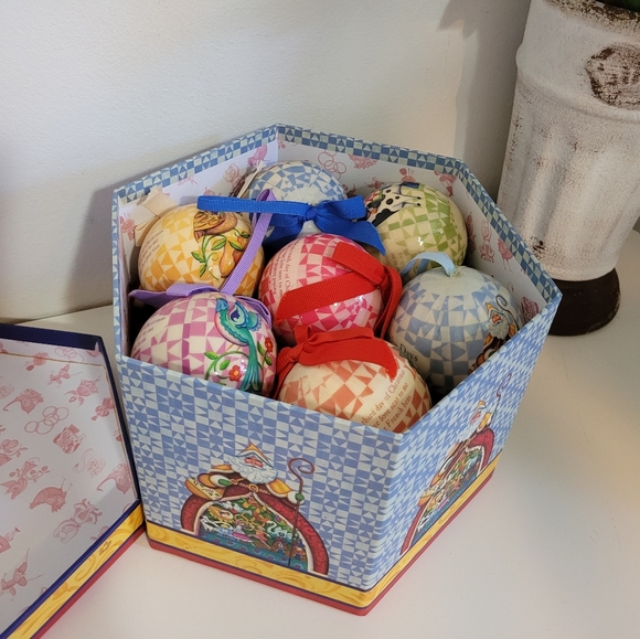 Vintage 2006 Jim Shore 12 Days of Christmas Ball Ornaments, set of 14 - Picture 2 of 7